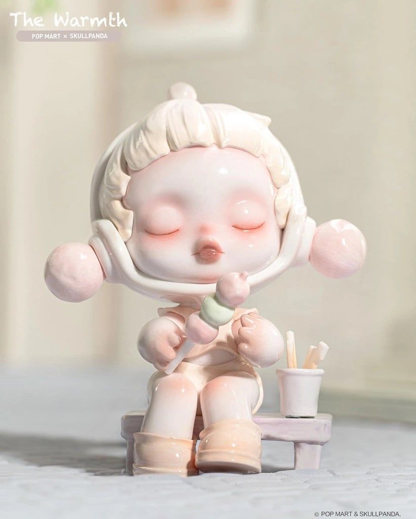 Mô hình đồ chơi Blind box Skull Panda The Warmth Series (Sự Ấm Ấp Của Skull Panda) - POP MART