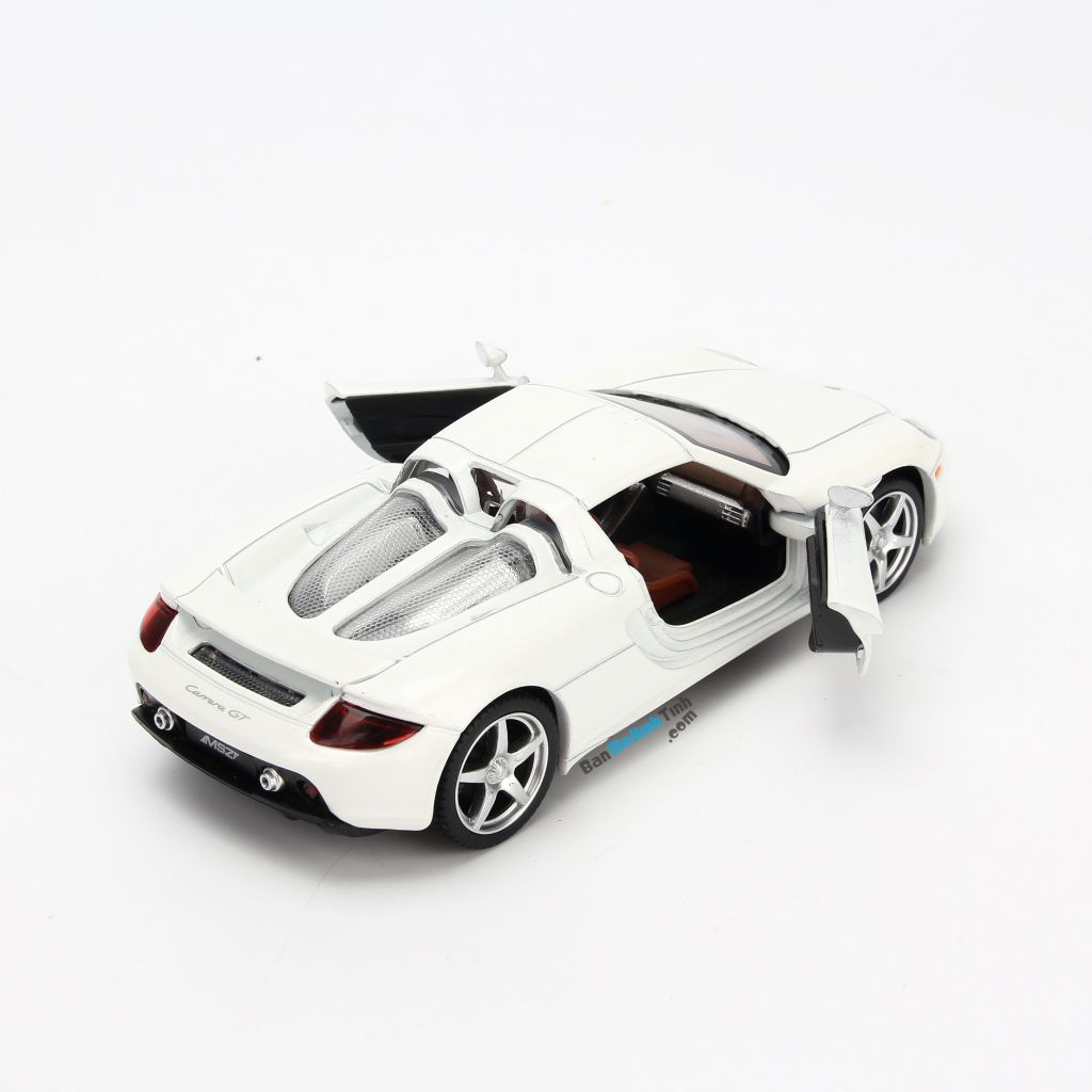 Mô hình siêuxe Porsche Carrera GT 1:32 UNI White (9)