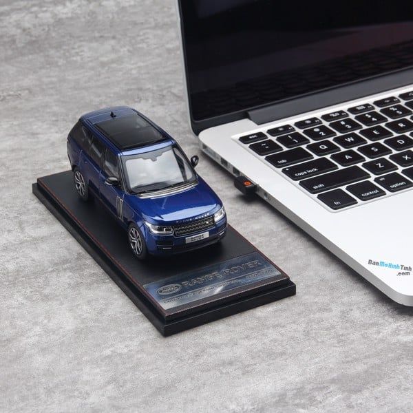 Mô hình xe Land Rover Range Rover Autobiography SV 1:43 LCD
