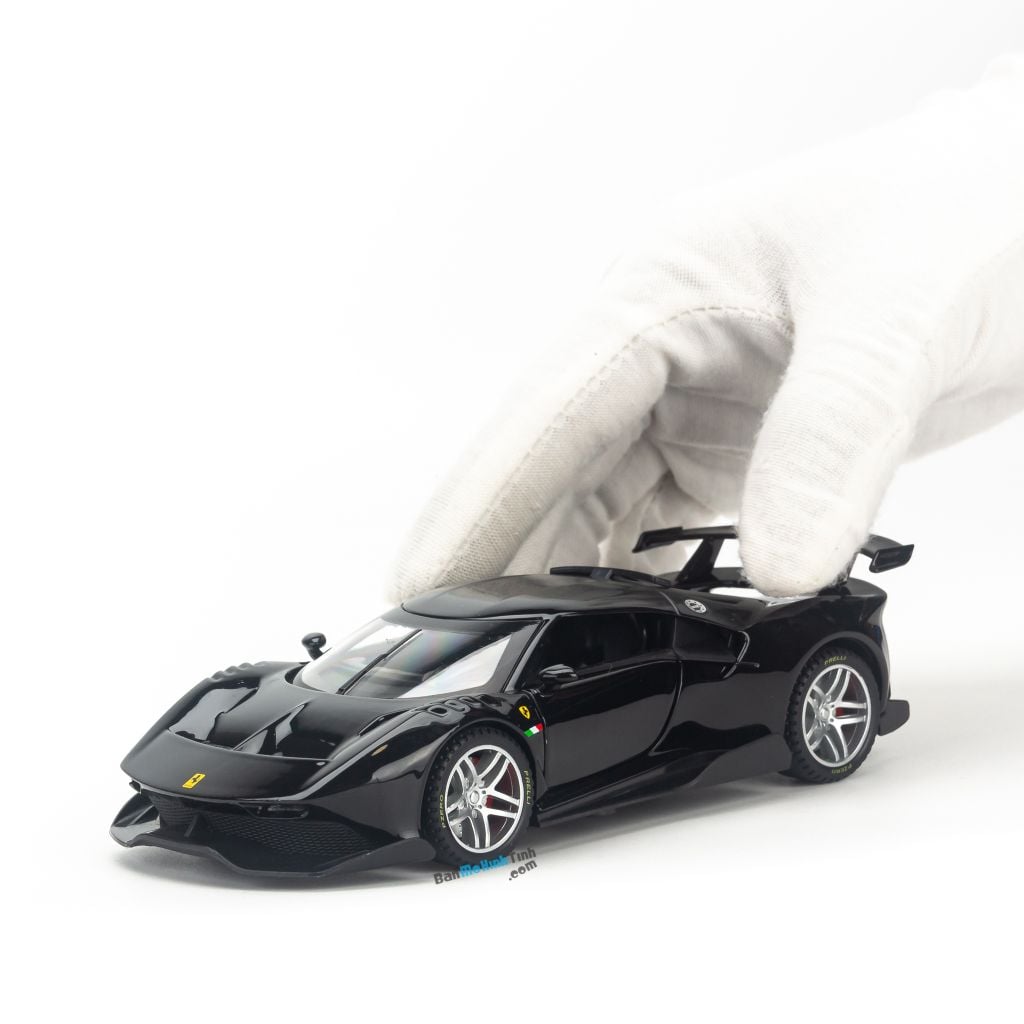 Mô hình xe Ferrari P80C 1:32 Double Horses