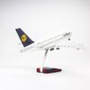 Mô hình máy bay Lufthansa 47cm lắp ráp có đèn Everfly