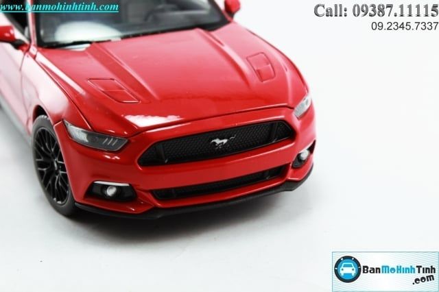 Mô hình xe Ford Mustang GT 2015 1:24 Welly