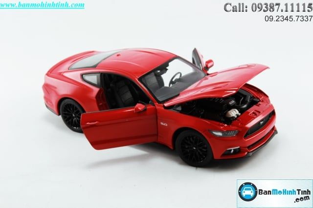 Mô hình xe Ford Mustang GT 2015 1:24 Welly