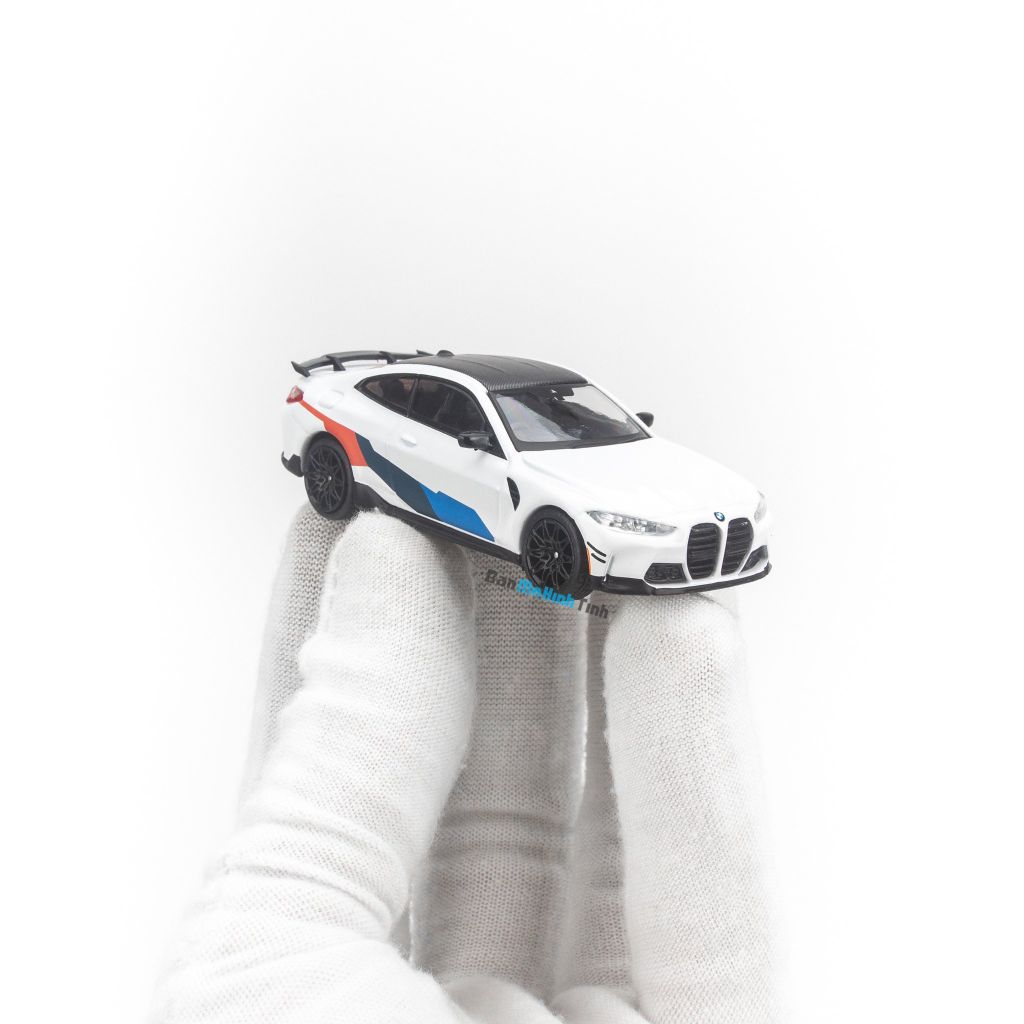 Mô hình xe BMW M4 M-Performance 1:64 MiniGT