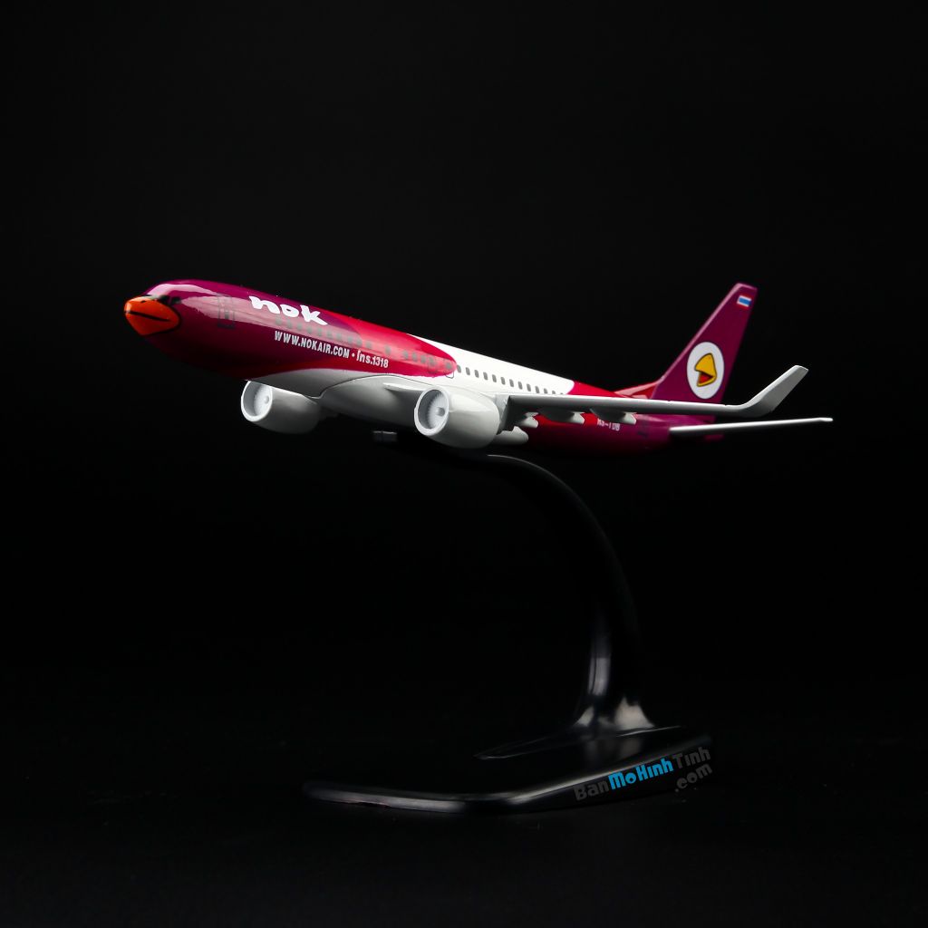 Mô hình máy bay tĩnh Nok Air Inspiron-1318 Boeing B737 16cm Everfly giá rẻ (8)