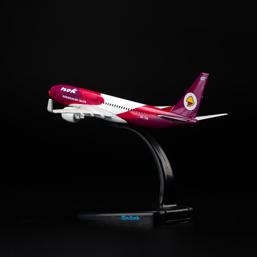 Mô hình máy bay tĩnh Nok Air Inspiron-1318 Boeing B737 16cm Everfly giá rẻ (9)