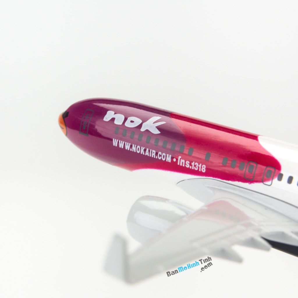 Mô hình máy bay tĩnh Nok Air Inspiron-1318 Boeing B737 16cm Everfly giá rẻ (6)