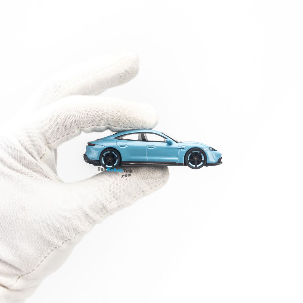 Mô hình xe Porsche Taycan Turbo S 1:64 MiniGT