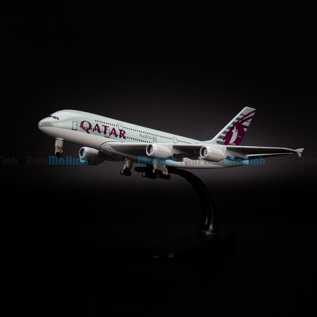 Mô hình máy bay Qatar Airways Airbus A380 20cm Everfly