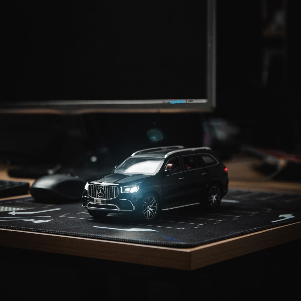 Mô hình xe Mercedes Maybach GLS63 AMG 1:24 Chimei