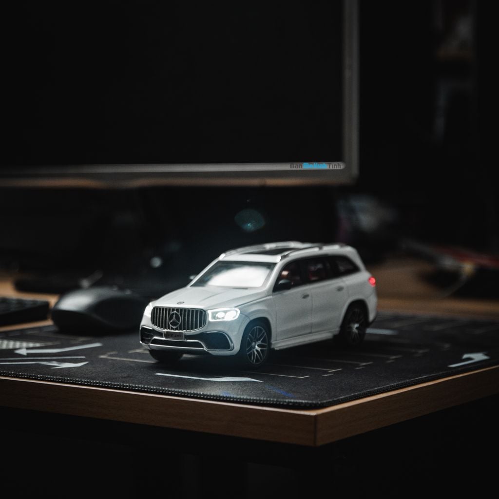Mô hình xe Mercedes Maybach GLS63 AMG 1:24 Chimei