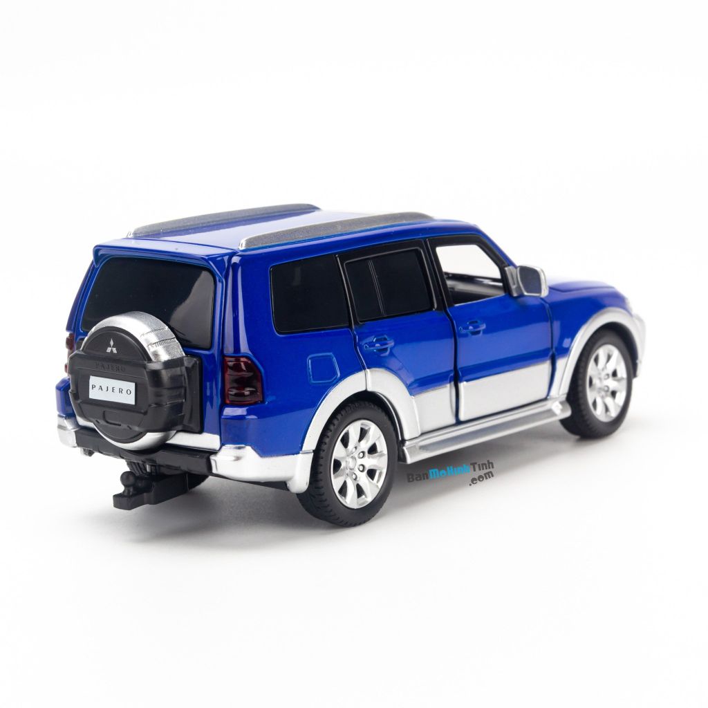 Mô hình xe Mitsubishi Pajero V97 1:32 Jackiekim Blue (3)
