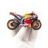 Mô hình xe mô tô Honda Repsol RC213V Red Bull Factory Racing MotoGP 1:18 Maisto