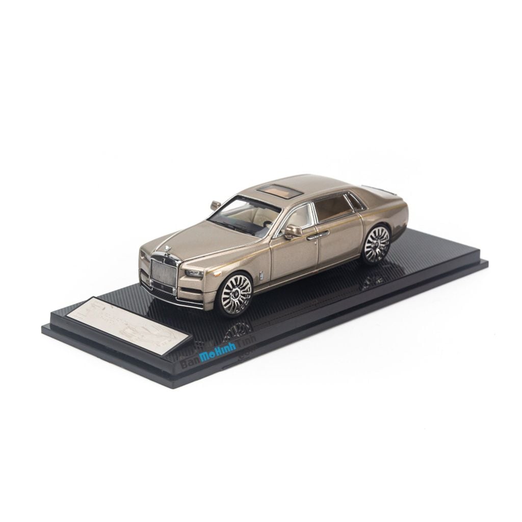 Mô hình xe Rolls Royce Phantom VIII 1:64 Dealer