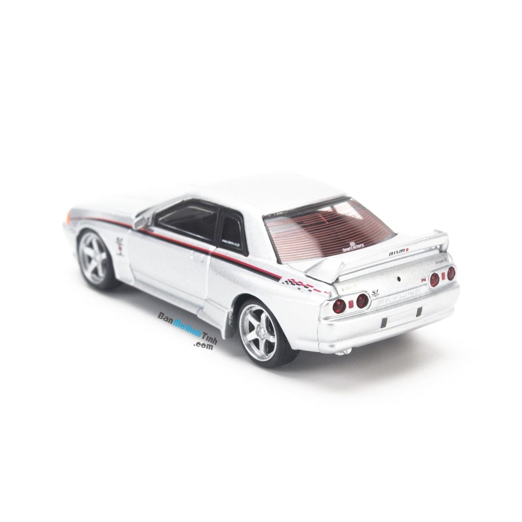 Mô hình xe Nissan Skyline GT-R 1:64 Mini GT Silver (2)