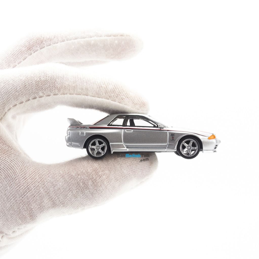Mô hình xe Nissan Skyline GT-R 1:64 Mini GT Silver (5)