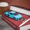 Mô hình xe Audi V10 Plus 1:32 Newao