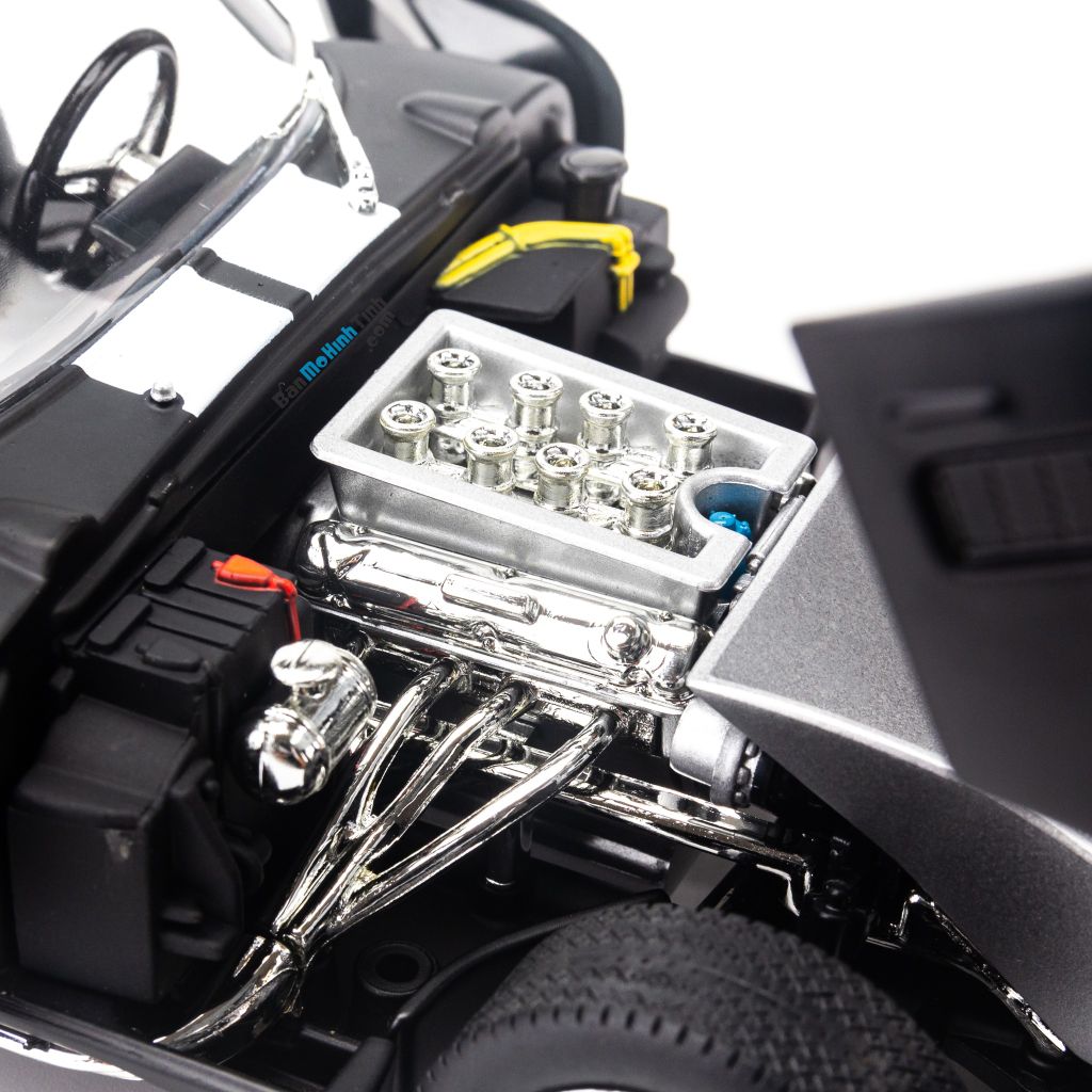 Mô hình xe cổ Shelby Cobra Daytona Coupe No.8 1:18 Yat ming Matte Black (5)
