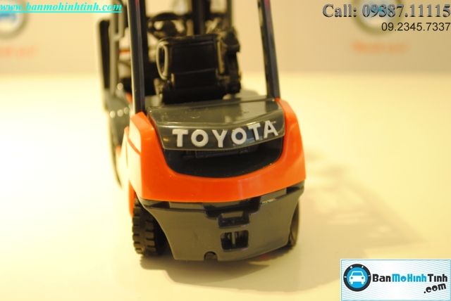  Mô hình xe Nâng 1:23 Toyota 