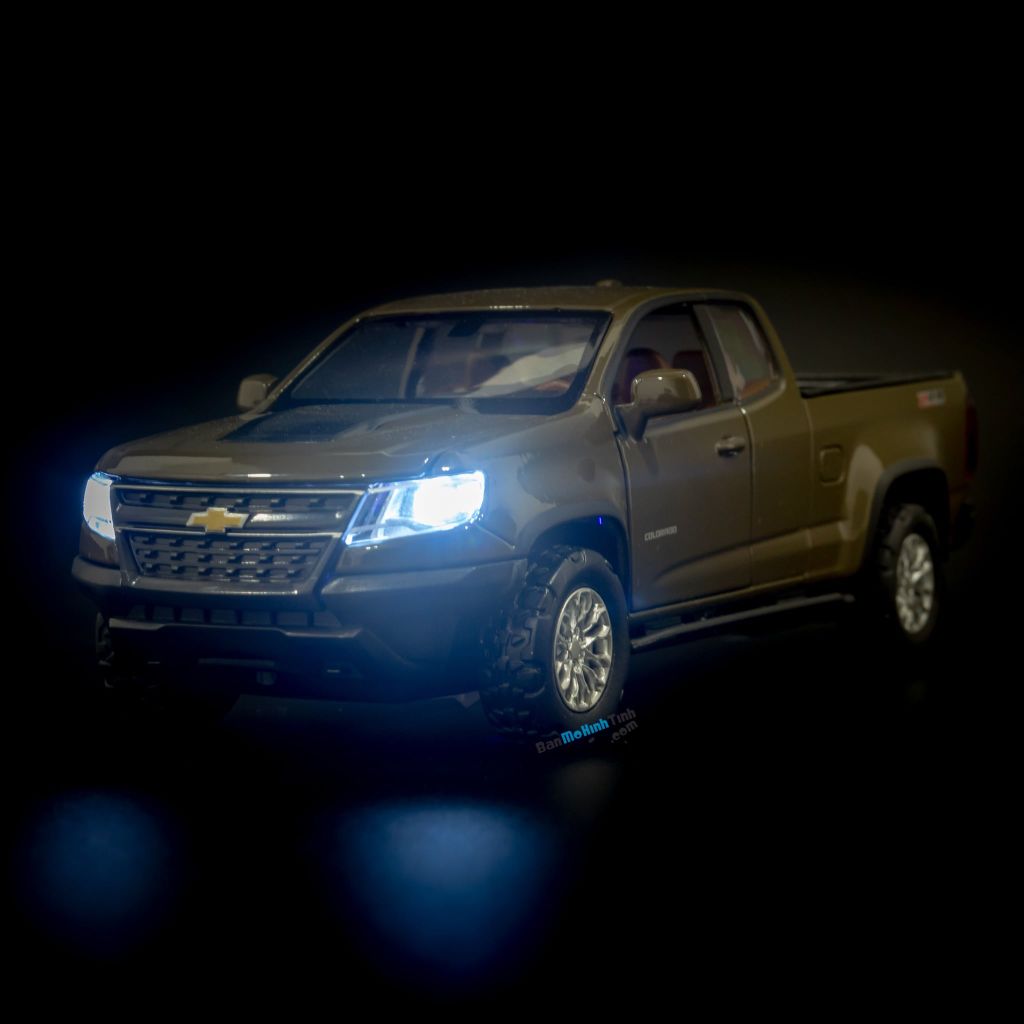 Mô hình xe Chevrolet Colorado Z71 1:32 MSZ