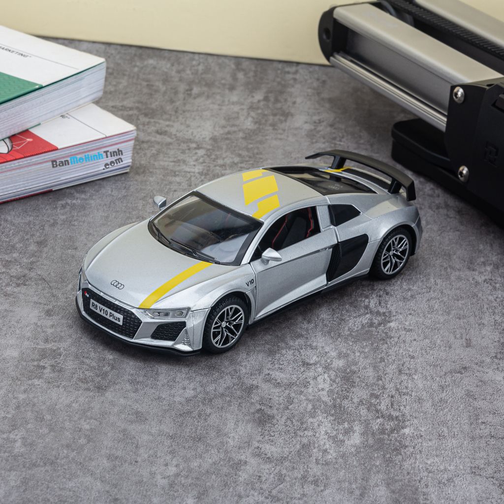 Mô hình xe Audi V10 Plus 1:32 Newao