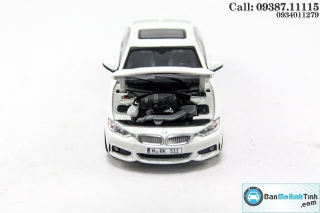 Mô hình xe BMW M4 Coupe 1:43 Dealer