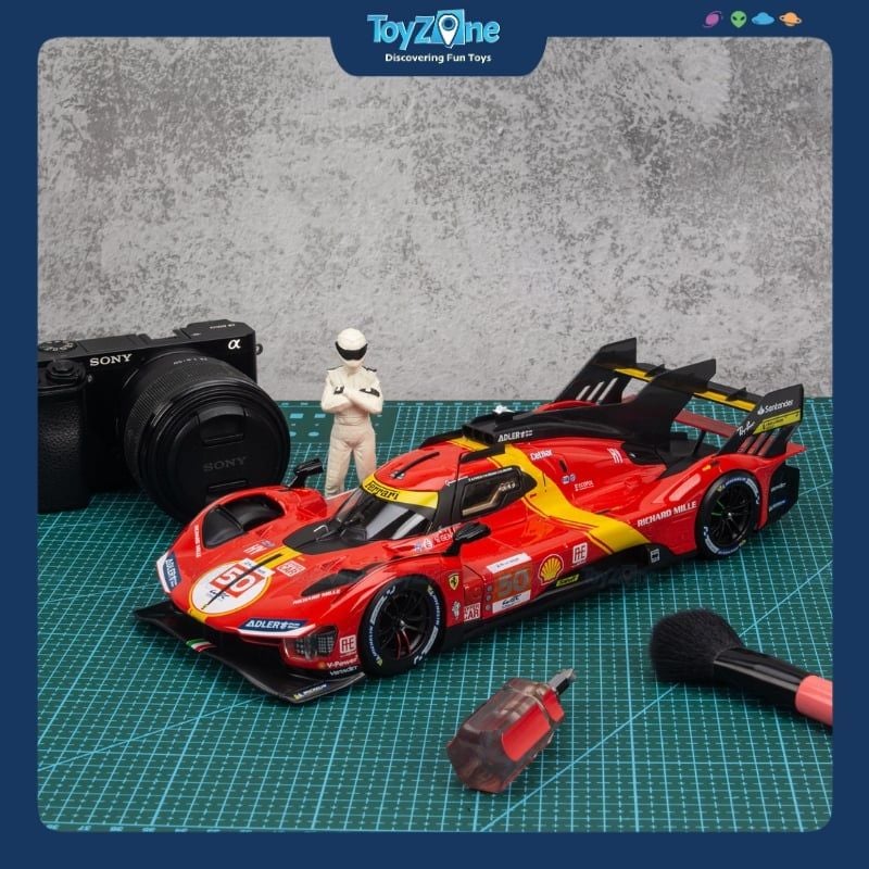 Mô hình xe Ferrari 499P Hypercar AF Corse Winner 2023 Le Mans 1:18 Bburago