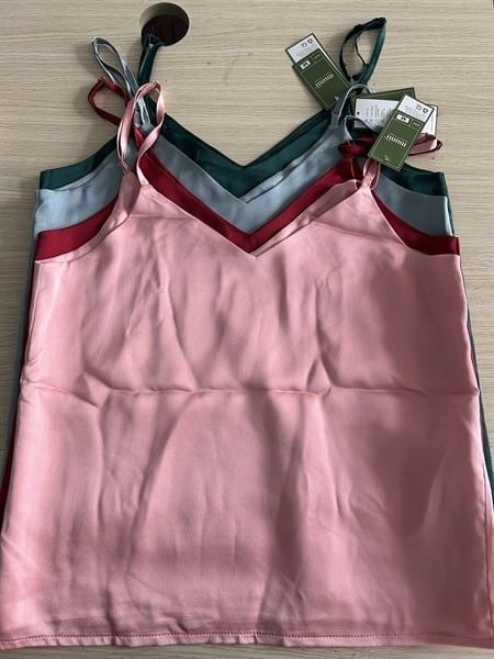 Áo lụa đa năng mặc nhà, phối áo khoác ngoài, mặc trong vest cho nữ, vải mát màu trơn BOM SISTER MC9001