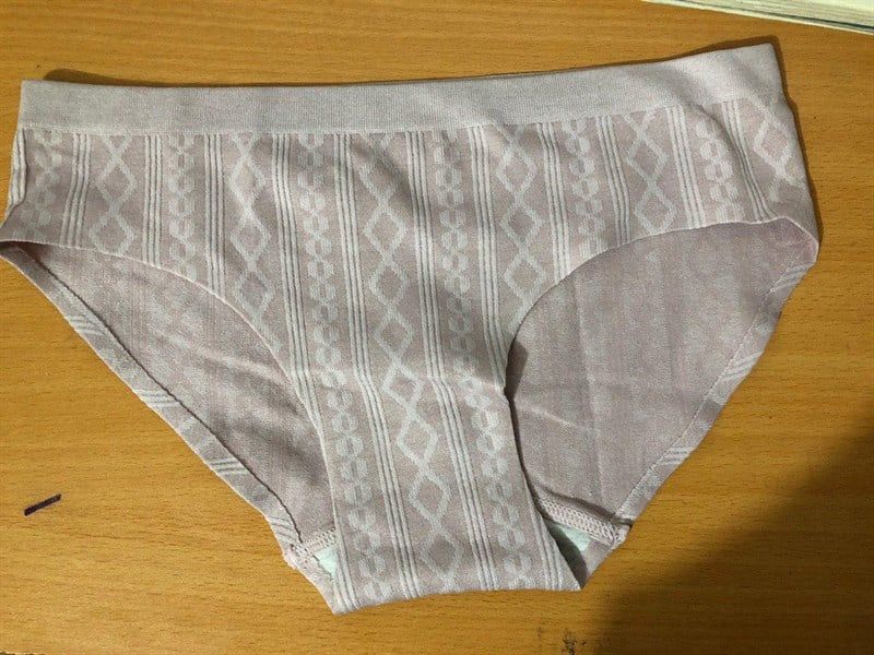 Quần dệt kim thổ cẩm
