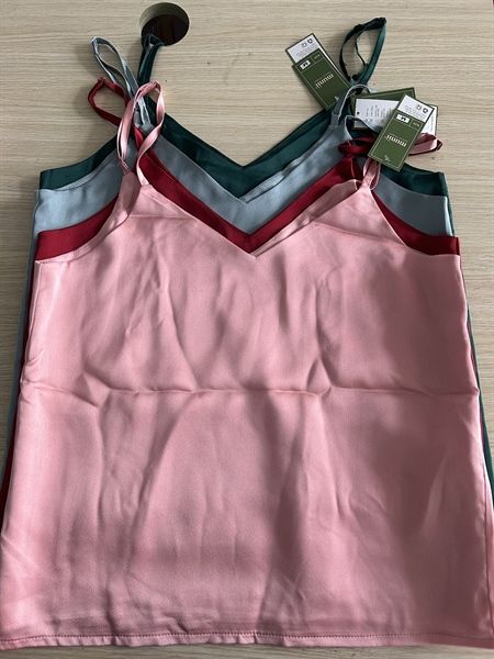Áo lụa đa năng mặc nhà, phối áo khoác ngoài, mặc trong vest cho nữ, vải mát màu trơn BOM SISTER MC9001