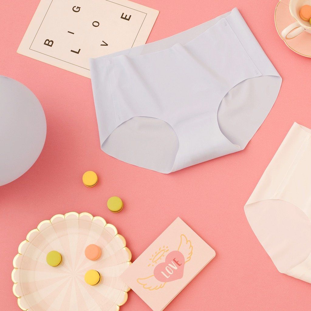 Quần lót su không lộ viền - BOMSISTER Q2201