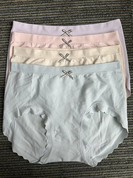 Quần lót nữ cotton có nơ vải thoáng mát, co dãn tốt, tạo cảm giác dễ chịu BOM Sister MUQ204