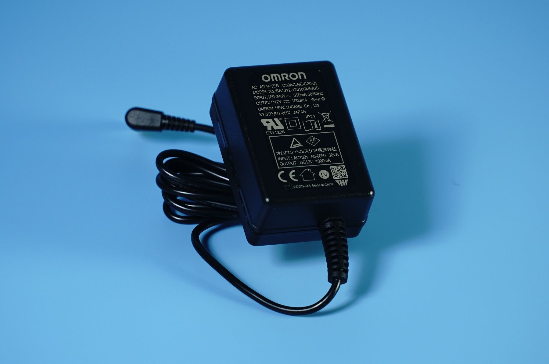  Củ sạc máy xông khí dung Omron NE-C801 - Bộ đổi điện áp máy Omron NE-C801 