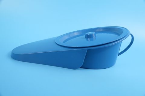  Bô đi tiểu Nữ, dụng cụ đi tiểu, đại tiện Nữ bô ngồi y tế nhựa PP - Có nắp 