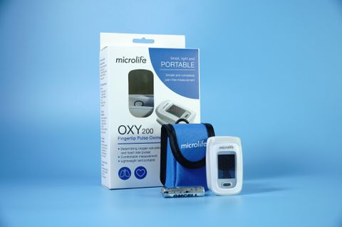  Máy đo nồng độ oxy trong máu SPO2 Microlife Oxy 200 & đo nhịp tim kẹp tay 
