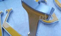 Chữ mica hút nổi viền cạnh inox