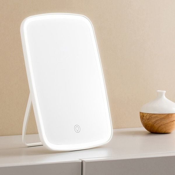  Gương Trang Điểm Led Jordan&Judy 