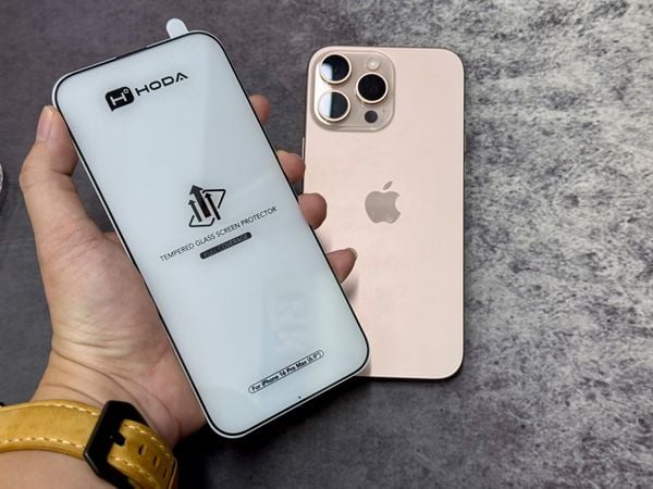  Kính 16 Promax Trong Hoda 0.33mm-Không lẹm viền 