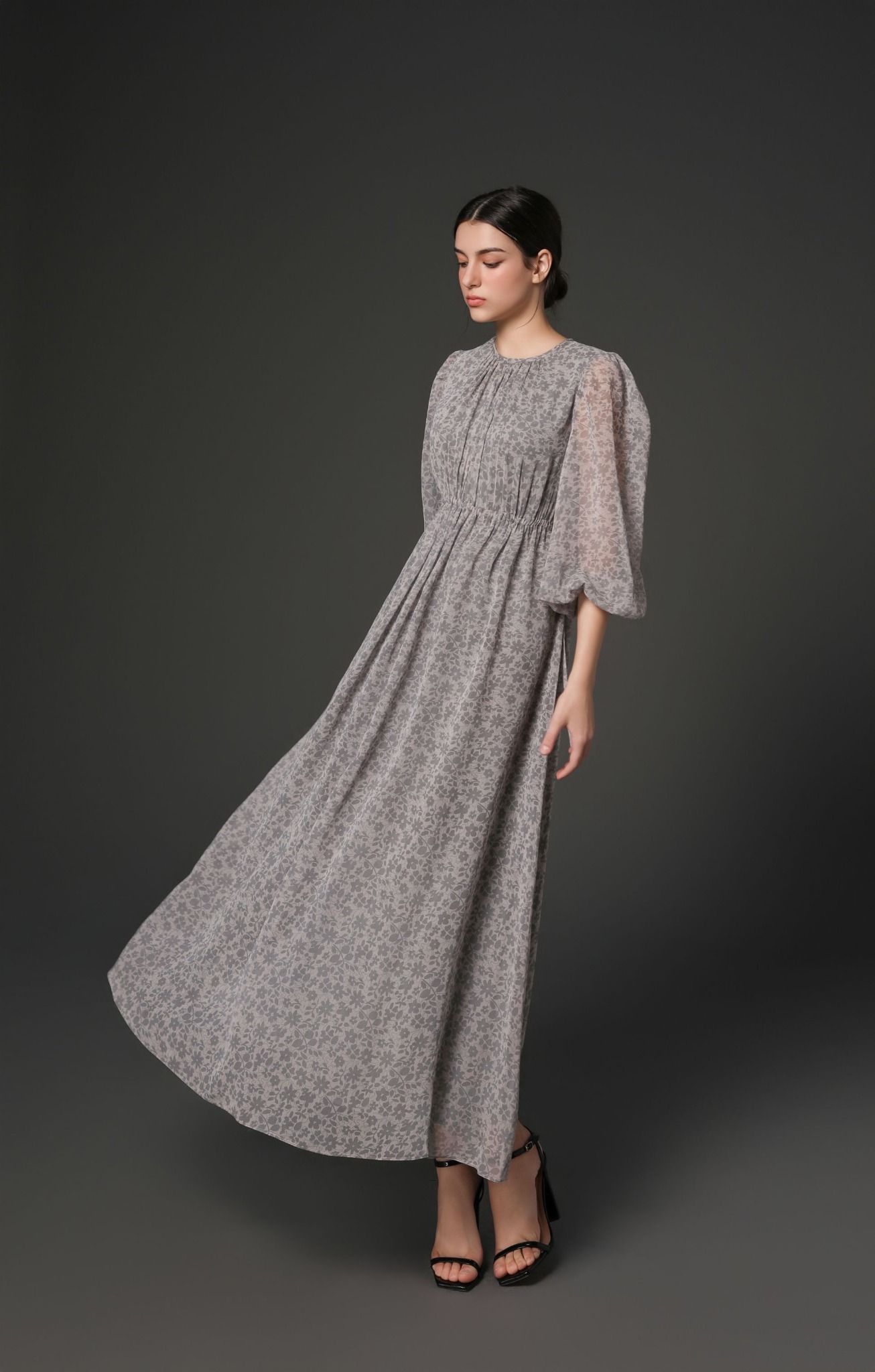 Đầm rút dây eo tay dài – Miurey Tokyo