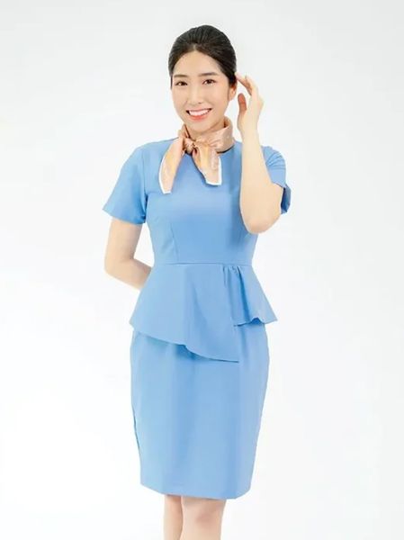 ĐỒNG PHỤC LỄ TÂN NHÀ HÀNG 005