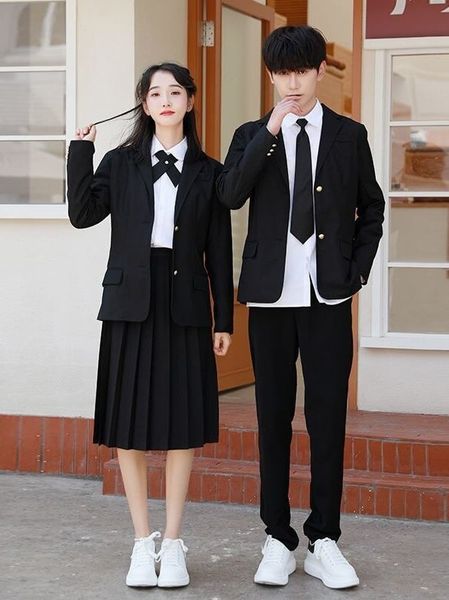 ĐỒNG PHỤC TRƯỜNG ĐẠI HỌC 002