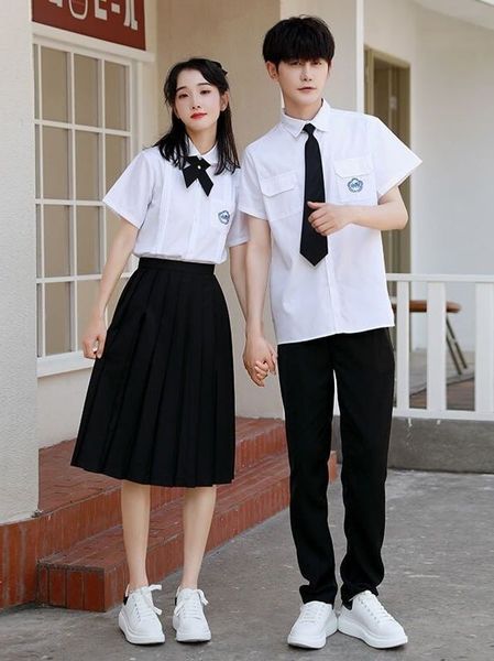 ĐỒNG PHỤC TRƯỜNG ĐẠI HỌC 002