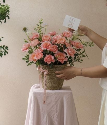 Giỏ cói hồng Mikoto