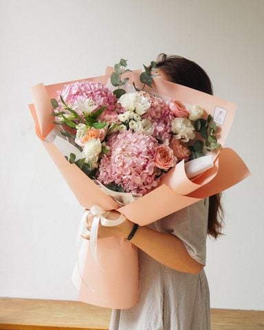 Bó một mặt tú cầu hồng