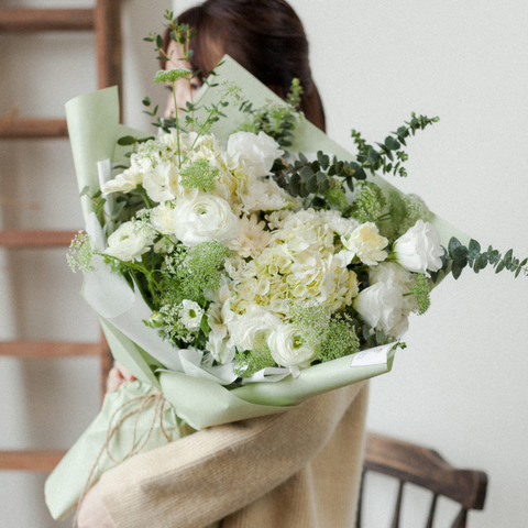 Bó một mặt tú cầu trắng