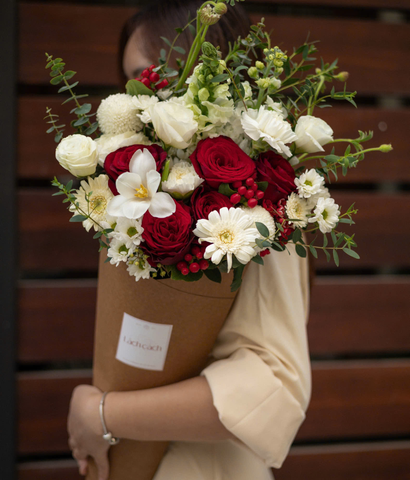 Signature hồng đỏ mix tulip