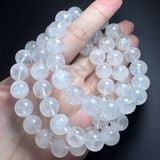  Vòng đá thạch anh trắng 