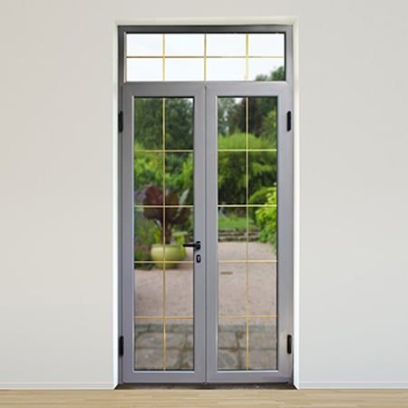 Cửa đi mở quay vào trong Roma