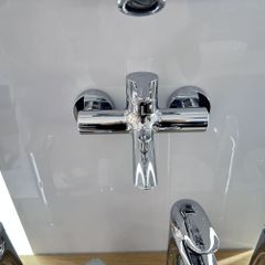 Sen tắm nóng lạnh TOTO TBS01302V/DGH104ZR