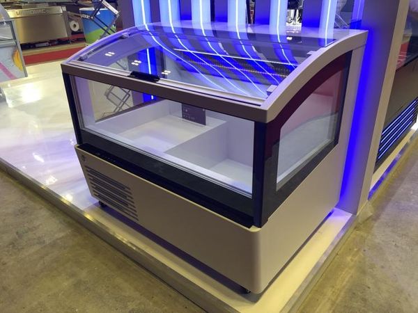  Tủ đông trưng bày thực phẩm IARP PASSION 130 